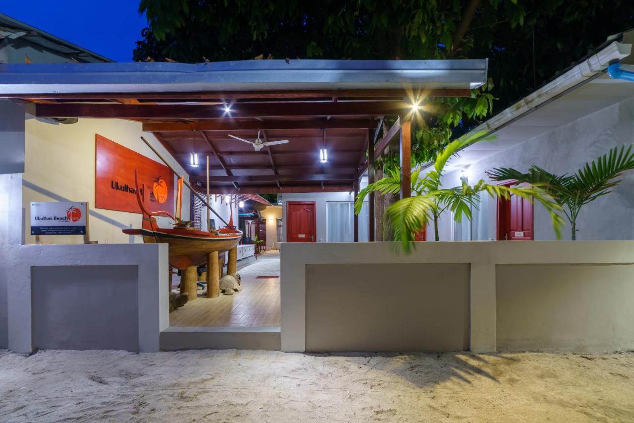 Starry Night At Ukulhas Hotel Exterior photo