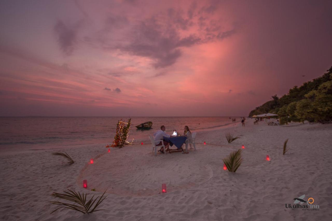 Starry Night At Ukulhas Hotel Exterior photo